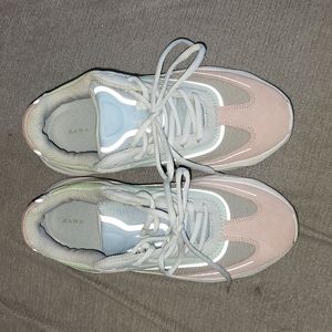 ZARA Sneakers